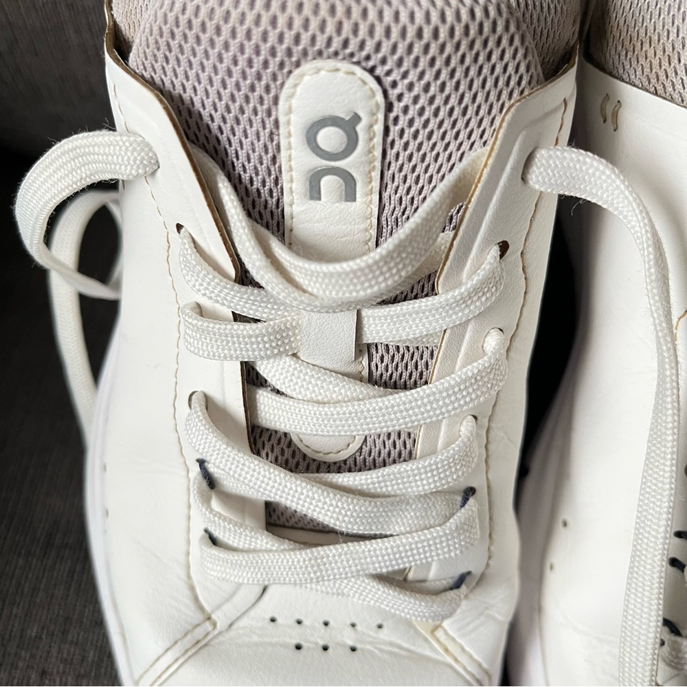 On Cloud The Roger Advantage Unisex Sneaker Sz 7.5 Tennis Lifestyle Minimalist - Picture 15 of 16